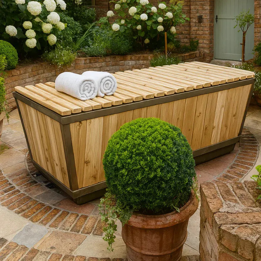 Dundalk Polar Plunge Tub, featuring a modern design for home or spa use