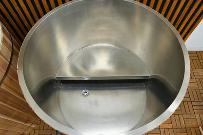 Dynamic Cold Therapy Stainless Steel Plunge Tub with Pacific Cedar